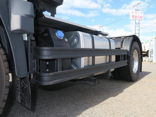 ISUZU GIGA 2025 Image 31