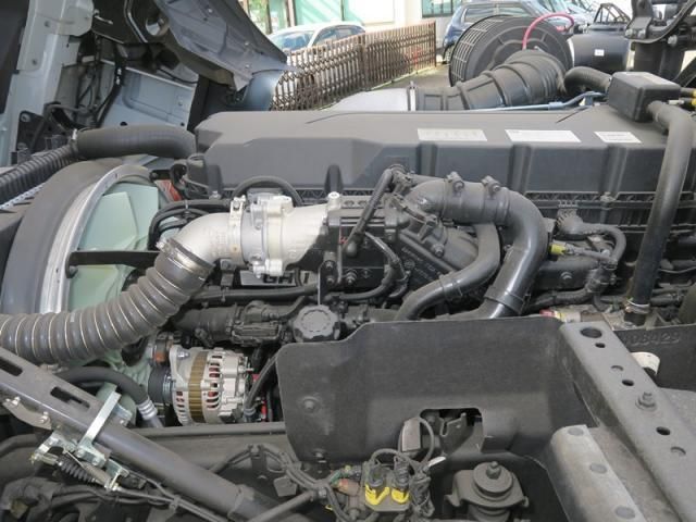 ISUZU GIGA 2025 Image 31