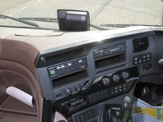 ISUZU GIGA 2025 Image 31