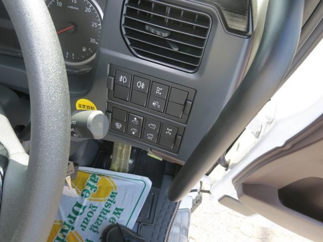 ISUZU GIGA 2025 Image 31