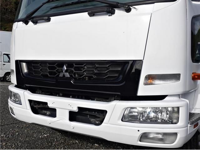 MITSUBISHI FUSOU FIGHTER 2011 Image 31