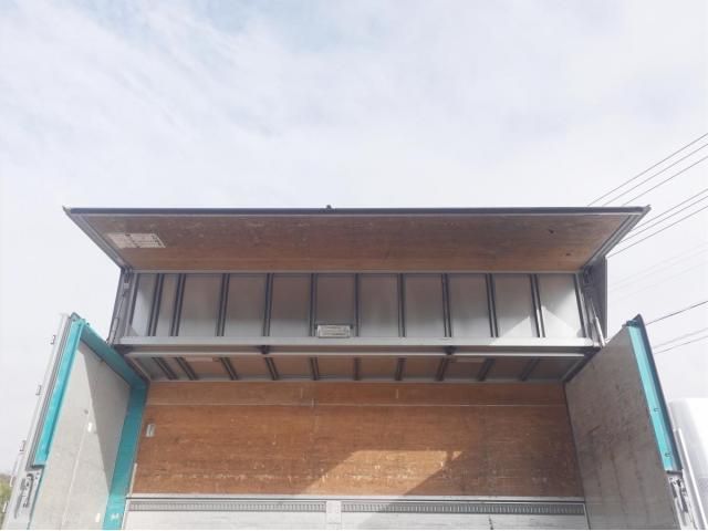 MITSUBISHI FUSOU FIGHTER 2011 Image 31