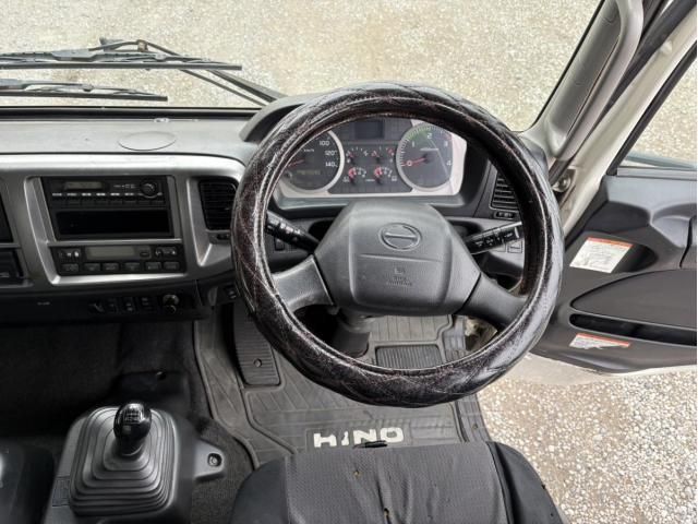 HINO RANGER 2011 Image 31