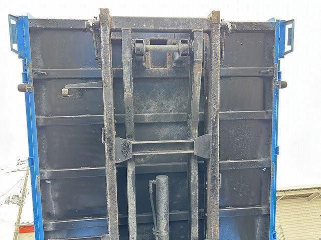 ISUZU ELF 1997 Image 31