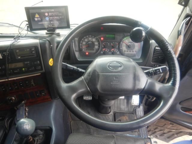 HINO PROFIA 2006 Image 31