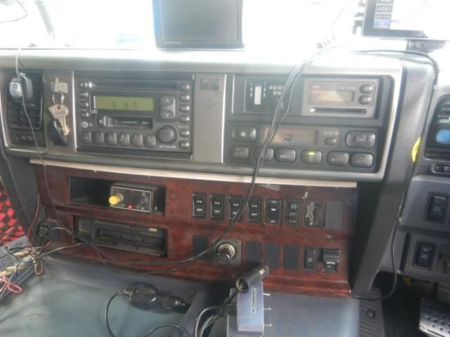 HINO PROFIA 2006 Image 31