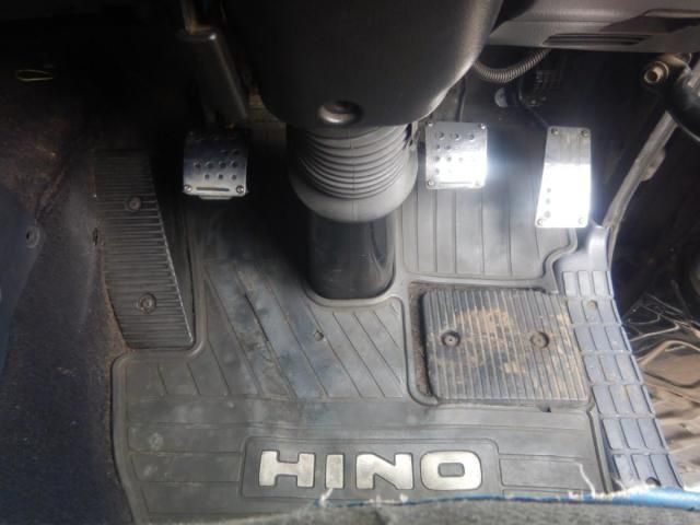 HINO PROFIA 2006 Image 31