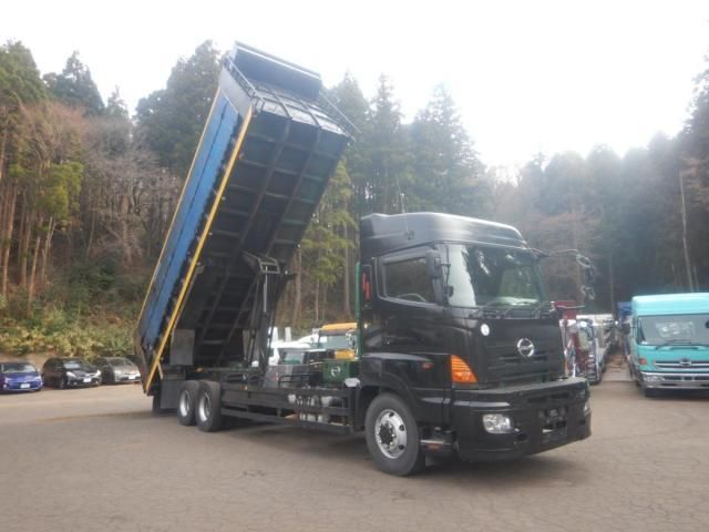 HINO PROFIA 2006 Image 31