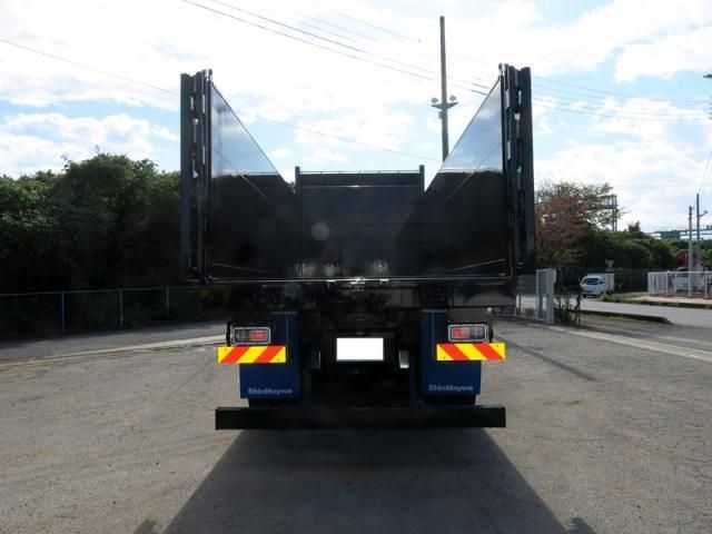 HINO PROFIA 2025 Image 31