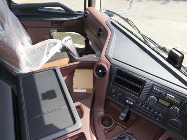 HINO PROFIA 2025 Image 31