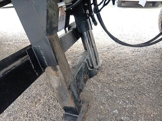 MITSUBISHI FUSOU FIGHTER 2002 Image 31