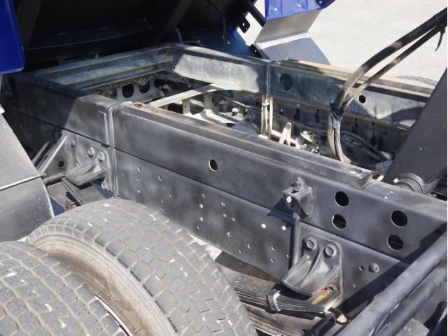 ISUZU FORWARD 2017 Image 31