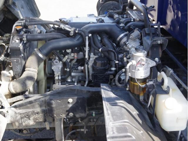 ISUZU FORWARD 2017 Image 31