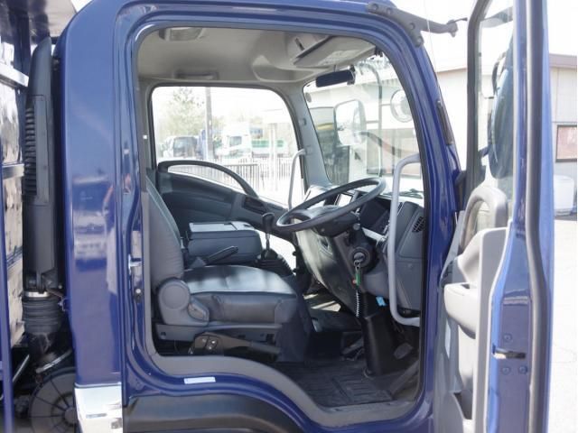 ISUZU FORWARD 2017 Image 31
