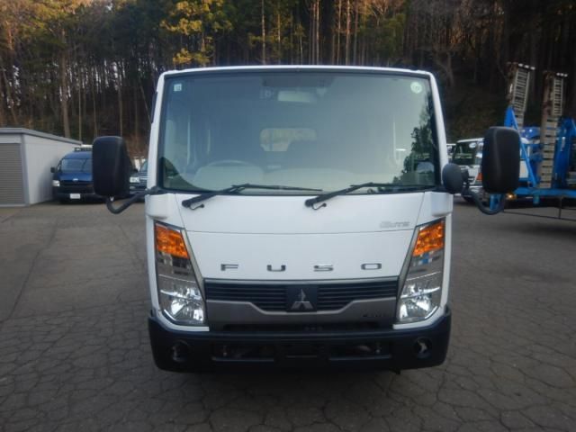 MITSUBISHI CANTER 2015 Image 31