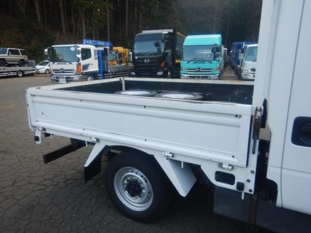 MITSUBISHI CANTER 2015 Image 31