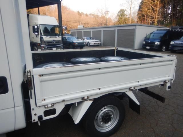 MITSUBISHI CANTER 2015 Image 31