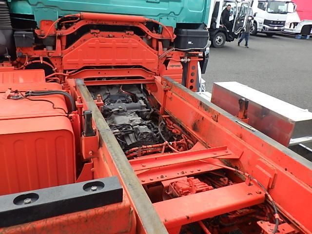 NISSAN DIESEL QUON 2016 Image 31