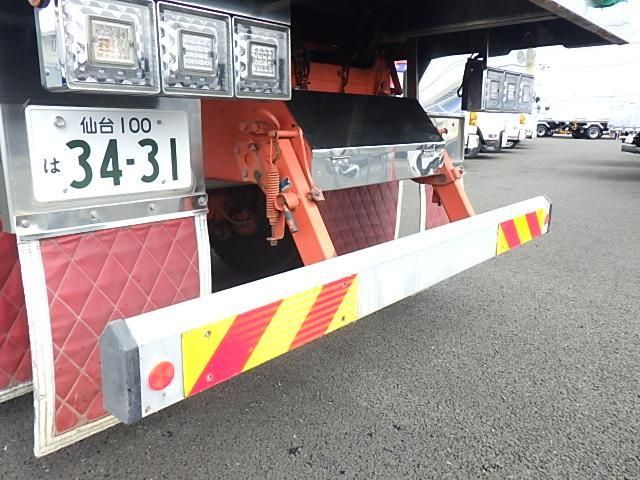 NISSAN DIESEL QUON 2016 Image 31