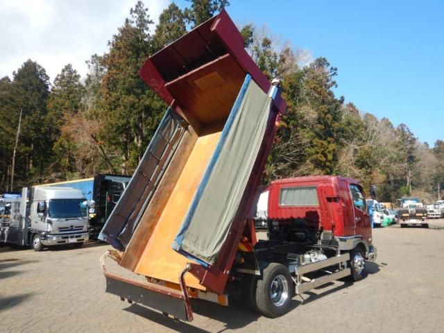 MITSUBISHI FUSOU FIGHTER 2008 Image 31