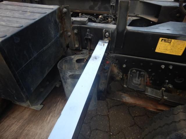 MITSUBISHI FUSOU FIGHTER 2008 Image 31