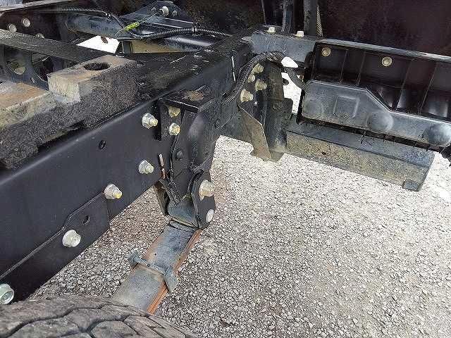 ISUZU ELF 2016 Image 31