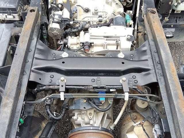 ISUZU ELF 2016 Image 31