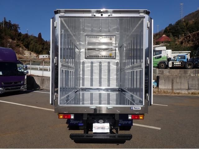 MITSUBISHI CANTER 2025 Image 31