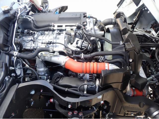 MITSUBISHI CANTER 2025 Image 31