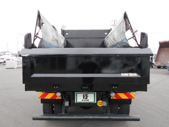 MITSUBISHI FUSOU FIGHTER 2017 Image 31