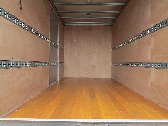 HINO DUTRO 2024 Image 31