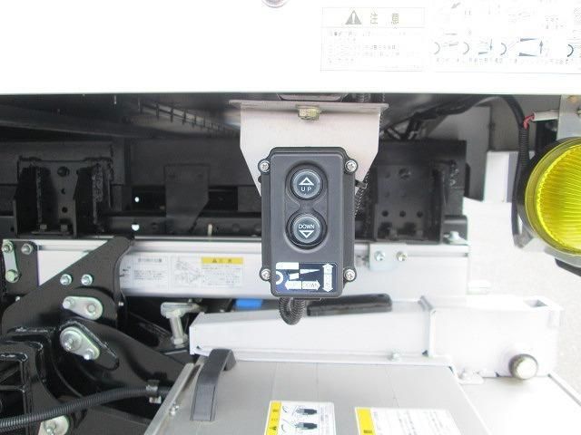 HINO DUTRO 2024 Image 31