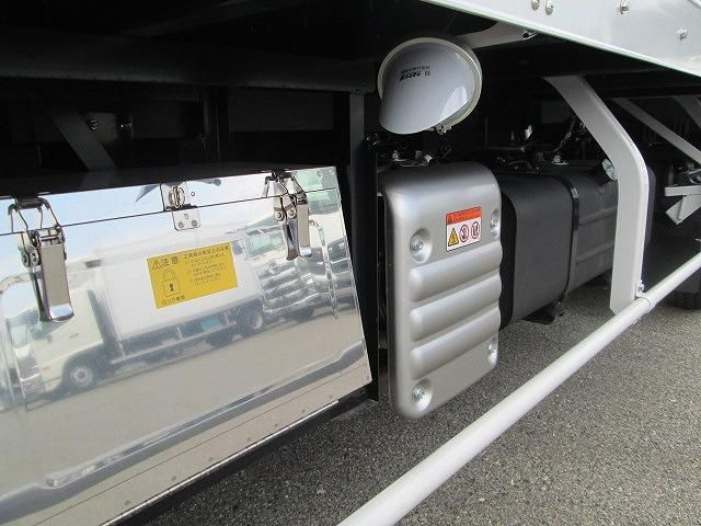 HINO DUTRO 2024 Image 31