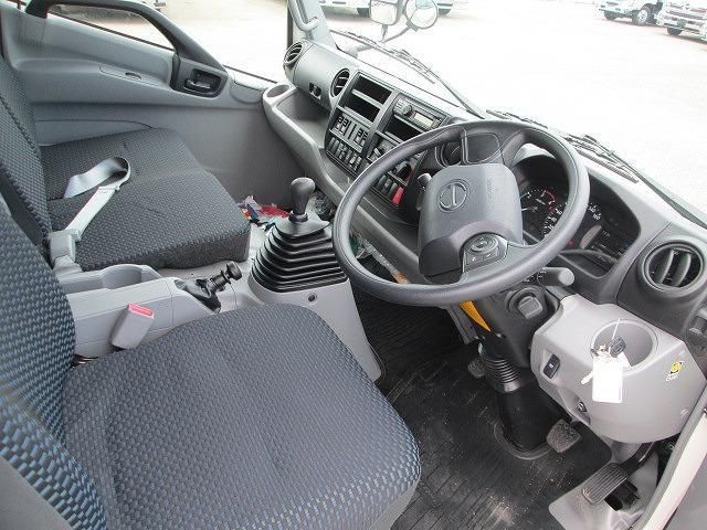 HINO DUTRO 2024 Image 31