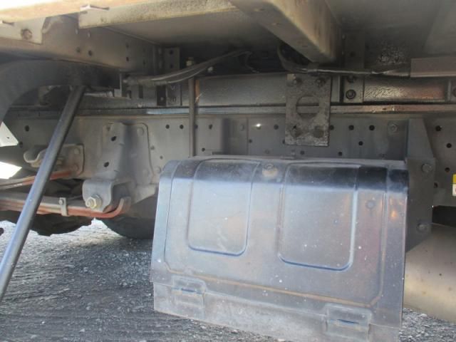 ISUZU ELF 2014 Image 31