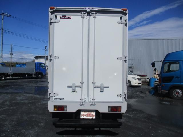 ISUZU ELF 2014 Image 31