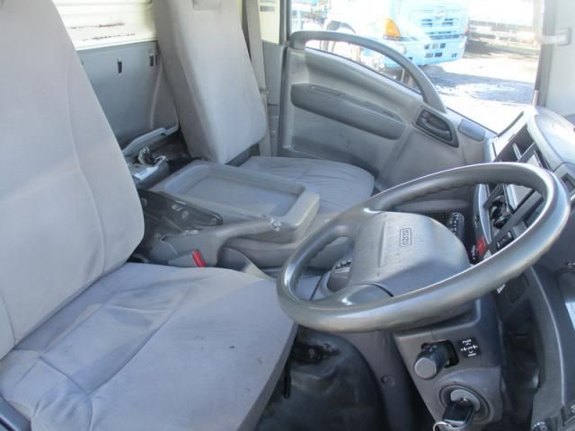 ISUZU ELF 2014 Image 31