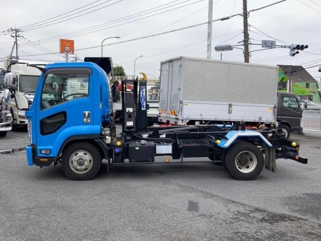 NISSAN DIESEL CONDOR 2019 Image 31