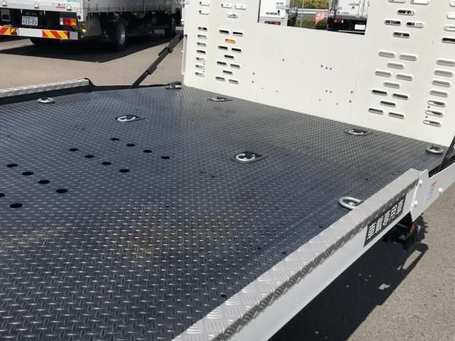 HINO DUTRO 2020 Image 31