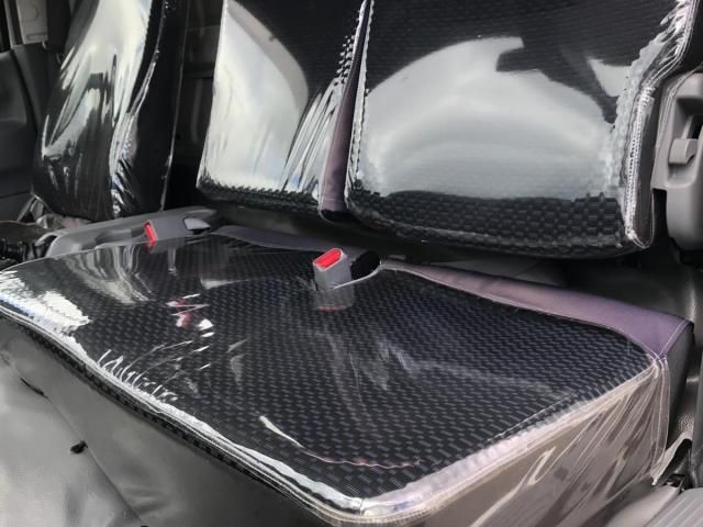 HINO DUTRO 2020 Image 31