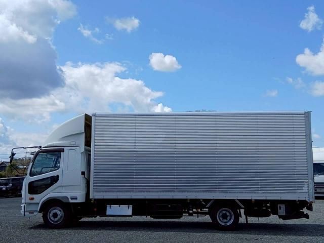 MITSUBISHI FUSOU FIGHTER 2019 Image 31