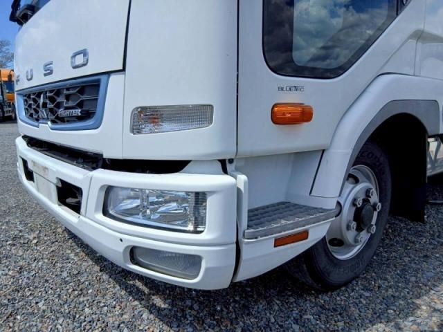 MITSUBISHI FUSOU FIGHTER 2019 Image 31