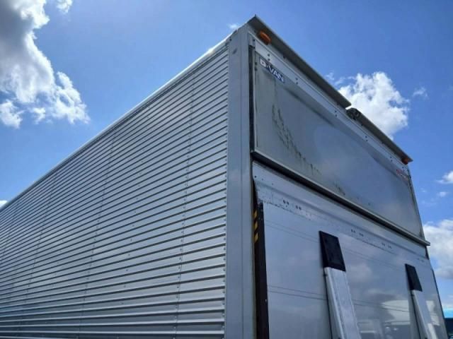 MITSUBISHI FUSOU FIGHTER 2019 Image 31