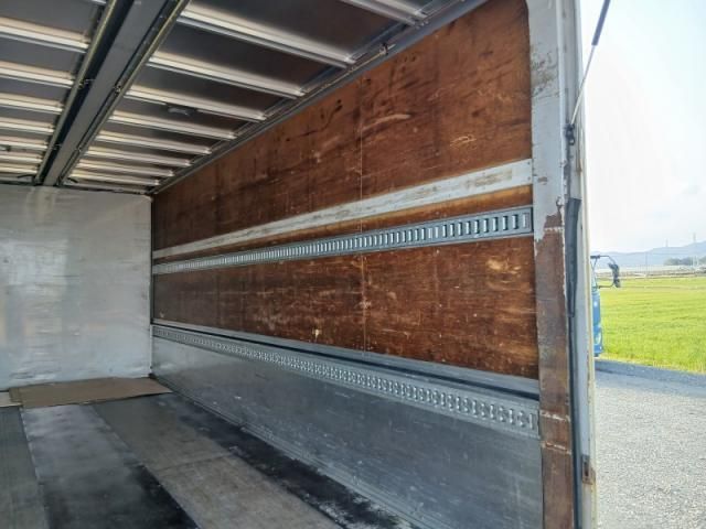 ISUZU FORWARD 2014 Image 31