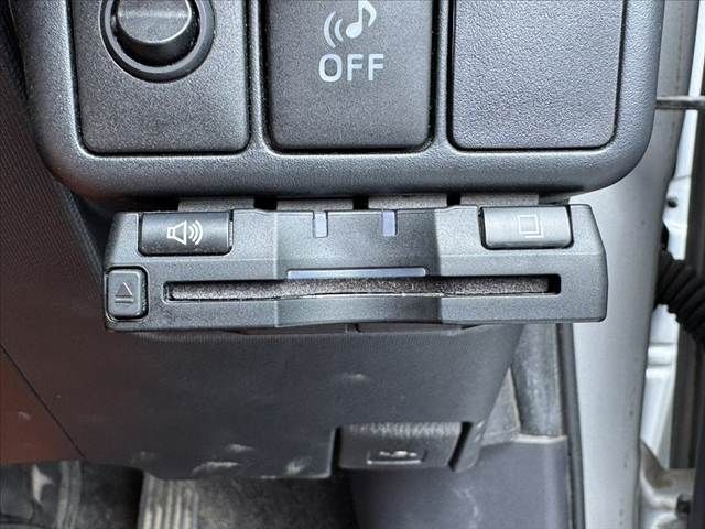 TOYOTA AQUA 2014 Image 31