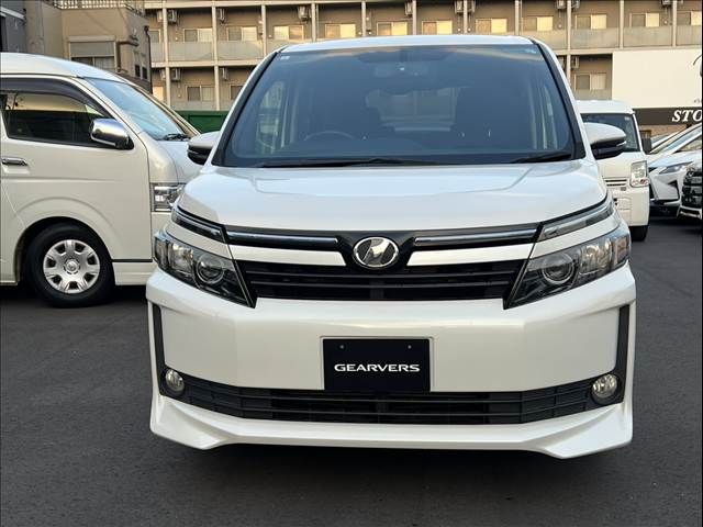 TOYOTA VOXY 2014 Image 31