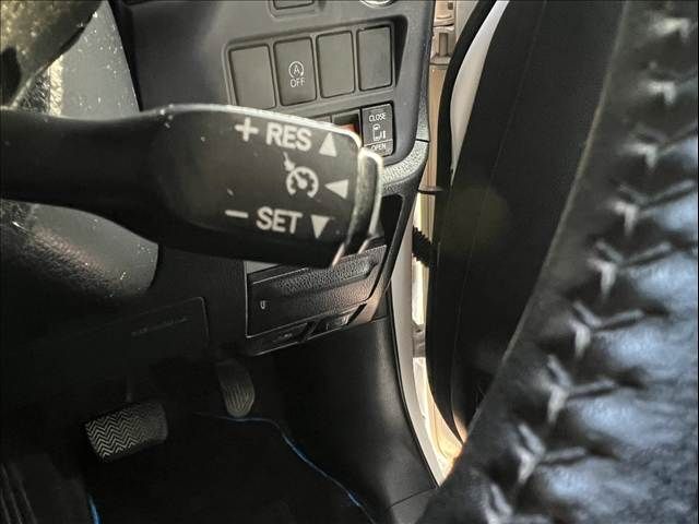 TOYOTA VOXY 2014 Image 31