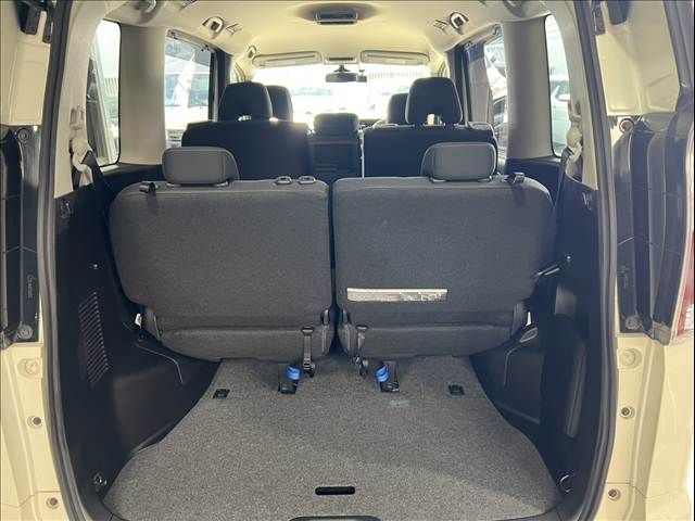 NISSAN SERENA  S-HYBRID 2017 Image 31