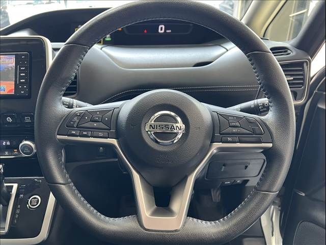 NISSAN SERENA  S-HYBRID 2017 Image 31