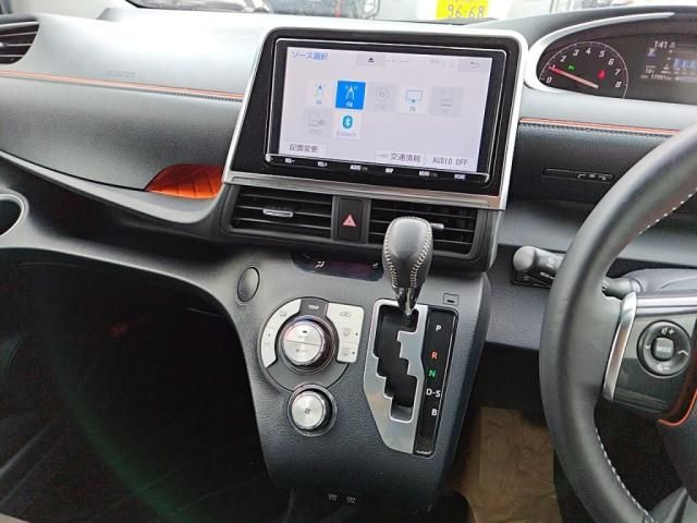 TOYOTA SIENTA 2018 Image 31